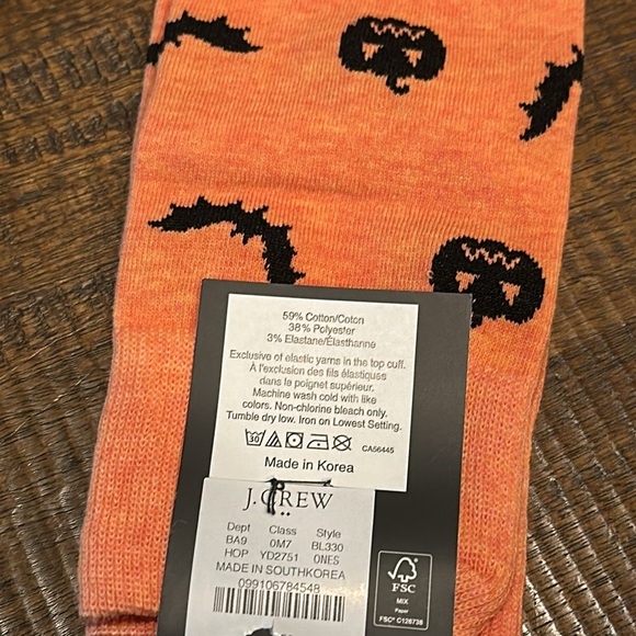 J.Crew Men's Fall Theme Pumpkin Halloween Trouser Socks One Size NWT - Picture 4 of 4